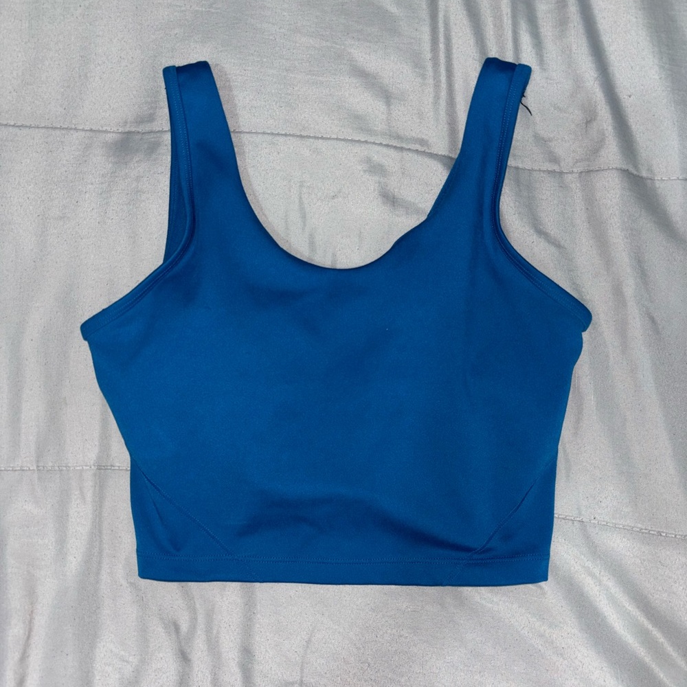 athletic crop tank!
